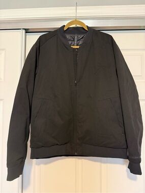lululemon | Black Insulated Full-Zip Bomber Jacket - Size XL⁠
